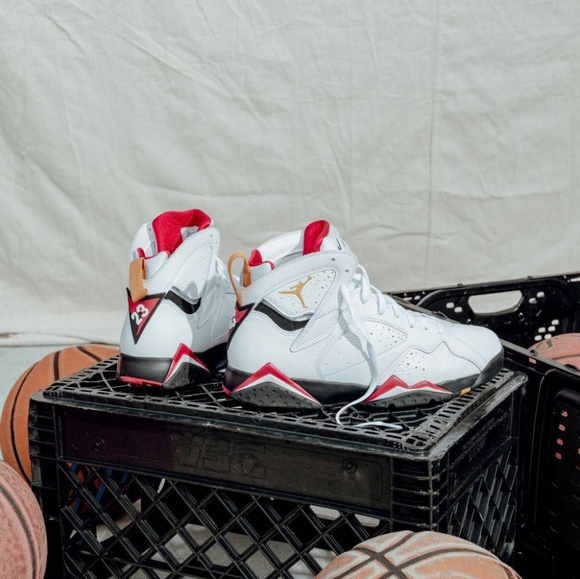 WOMEN'S AIR JORDAN 7 RETRO 'CARDINAL' - Picture 3 of 16
